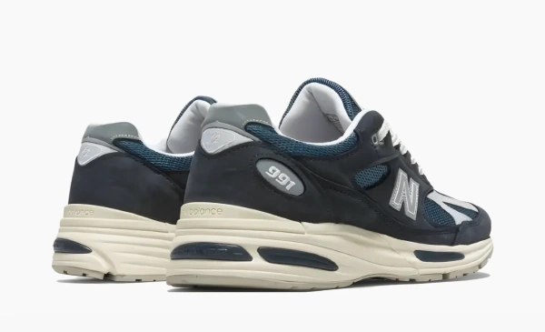 New Balance 991v2 Made in England Vintage Sport Pack - Navy 