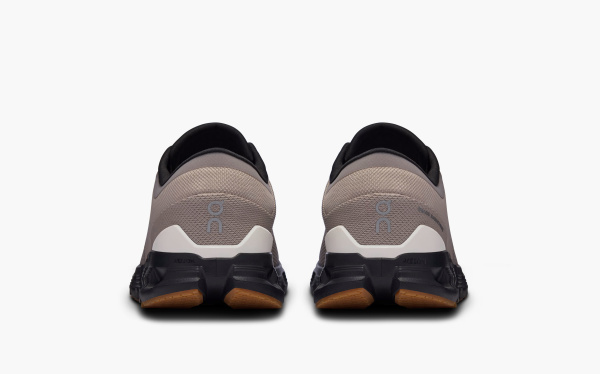 On Cloud X 4 Fog Black