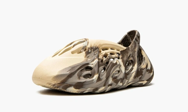 Yeezy Foam Rnnr Mx Cream Clay 