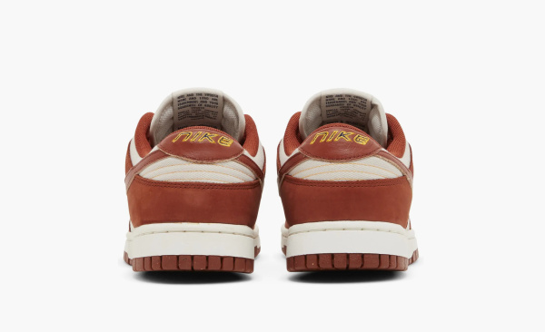 Nike Dunk Low LX WMNS Rugged Orange 