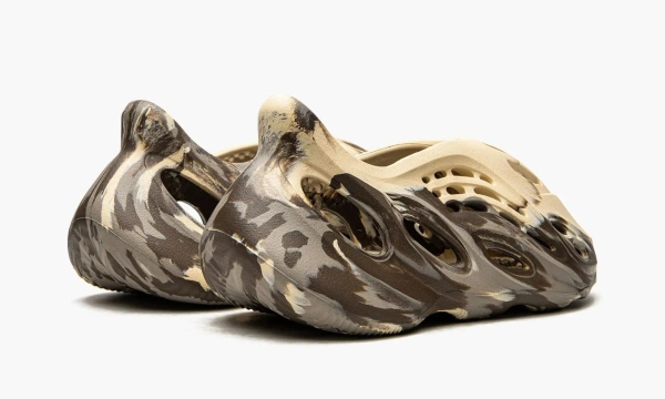 Yeezy Foam Rnnr Mx Cream Clay 