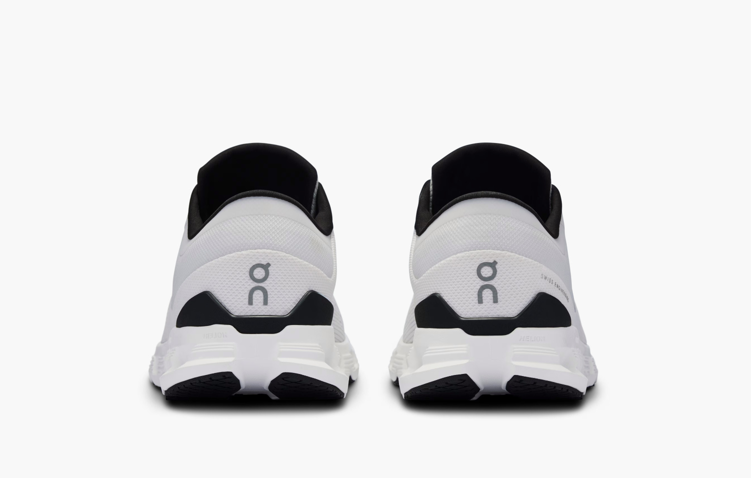 On Cloud X 4 Ivory Black 