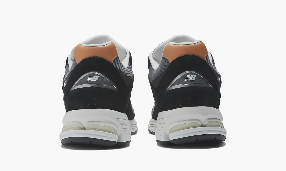 New Balance 2002r Black White