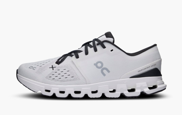 On Cloud X 4 WMNS Ivory Black 