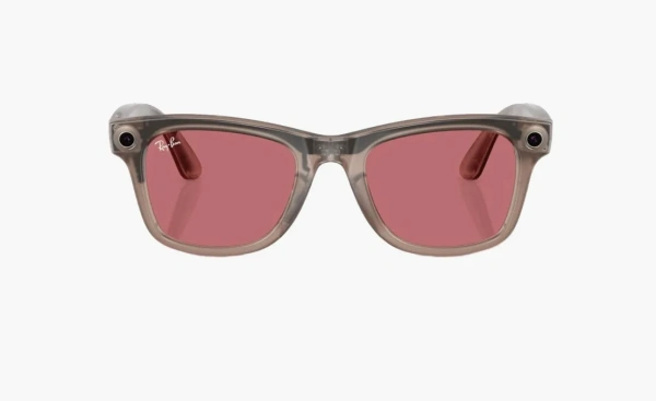 Ray-Ban Meta Wayfarer Sunglasses Warm Stone Clear/Watermelon Red  Ray-Ban Meta Wayfarer Sunglasses Warm Stone Clear/Watermelon Red
