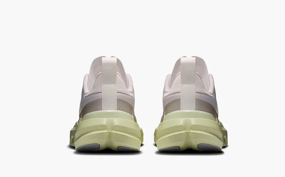 On Cloudpulse Next WMNS Lily Linen