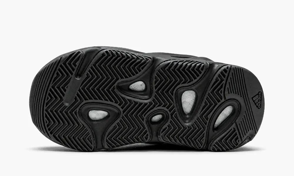adidas Yeezy Boost 700 MNVN Infants Triple Black
