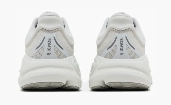 Hoka Bondi 9 WMNS Stardust Silver 