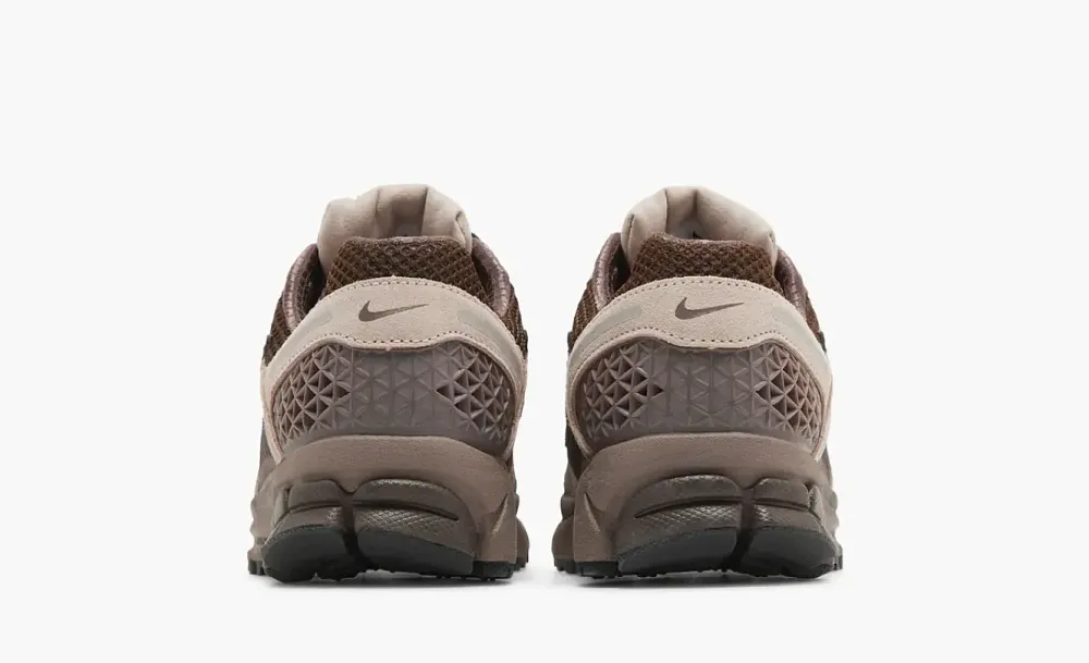 Nike Air Zoom Vomero 5 WMNS Plum Eclipse