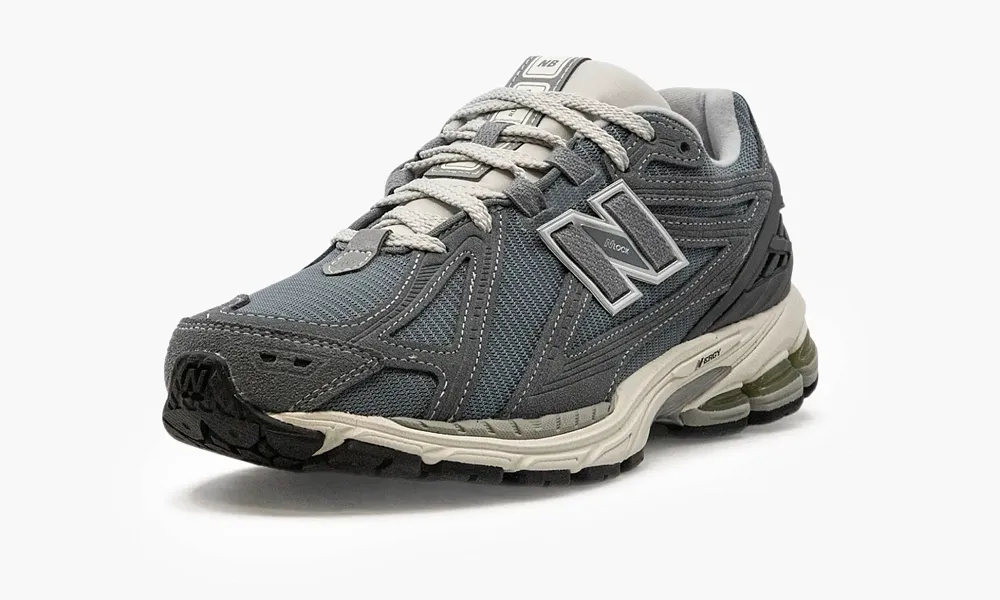 New Balance 1906r Titanium