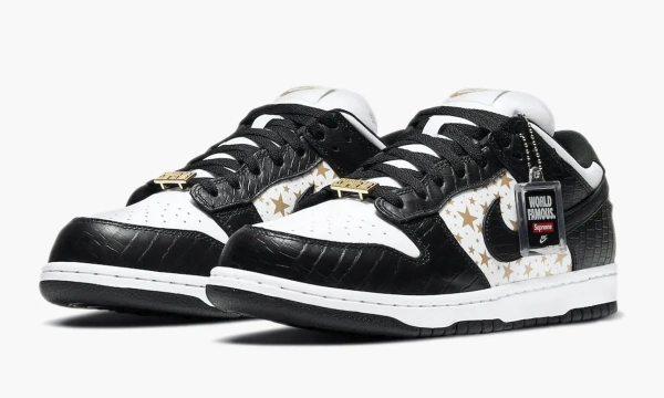 Nike SB Dunk Low Supreme - Stars - Black 