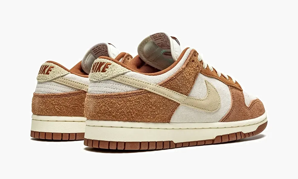Nike Dunk Low PRM Medium Curry