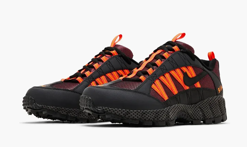 Nike Air Humara Black Bright Crimson
