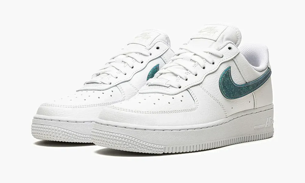 W Air Force 1 '07 ESS Glitter Swoosh - Celery