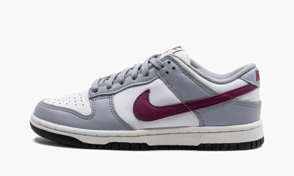 Nike Dunk Low WMNS Pale Ivory / Redwood 