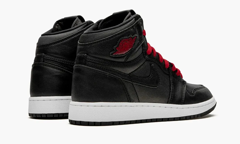 Air Jordan 1 Retro High OG Black Satin / Gym Red