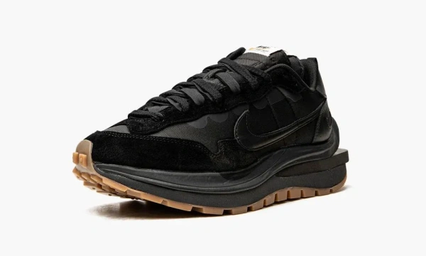 Nike Sacai Vaporwaffle Off Noir