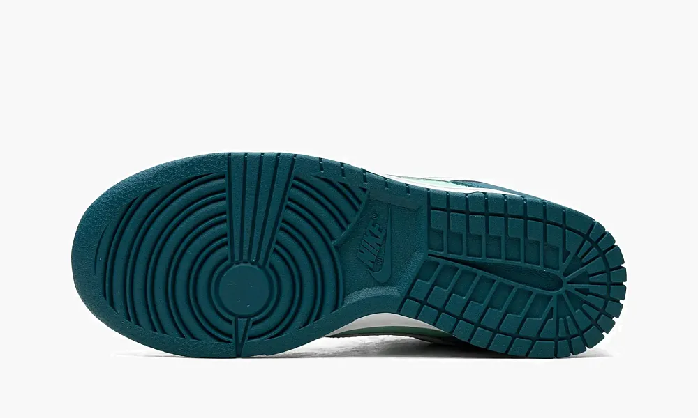 Nike Dunk Low WMNS Geode Teal