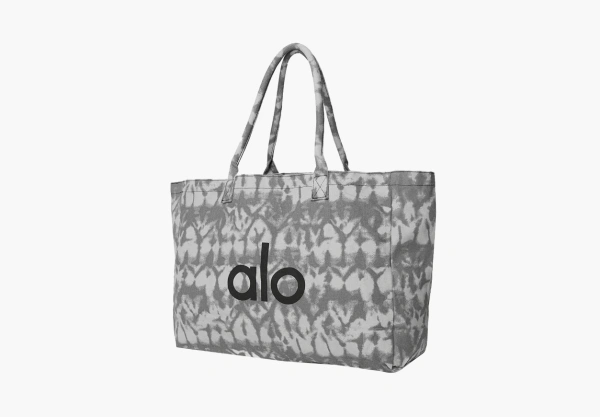 Alo Yoga Iconic Shopper Tote Bag Grey  Alo Yoga Iconic Shopper Tote Bag Grey