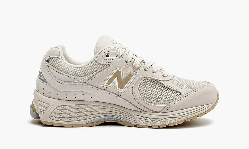 New Balance 2002R White Beige
