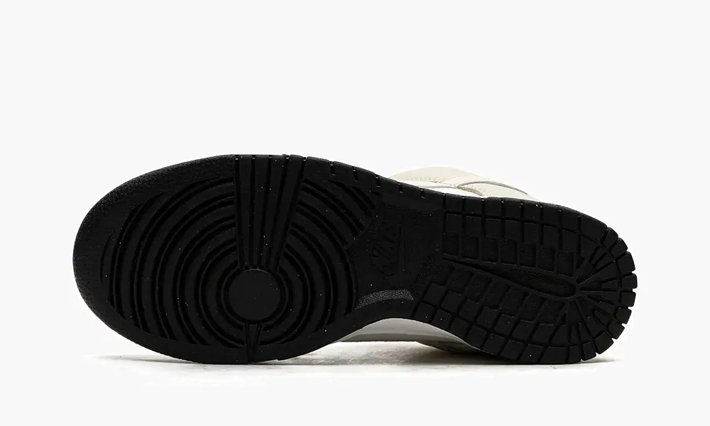 Nike Dunk Low LX WMNS Coconut Milk