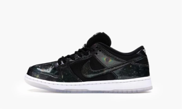 Nike SB Dunk Low 420 Intergalactic 