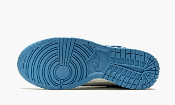 Nike Dunk Low WMNS Coast 