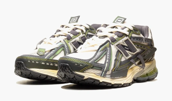 New Balance 1906A Olive Juice Sea Salt