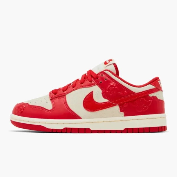 Nike Dunk Low WMNS Roses