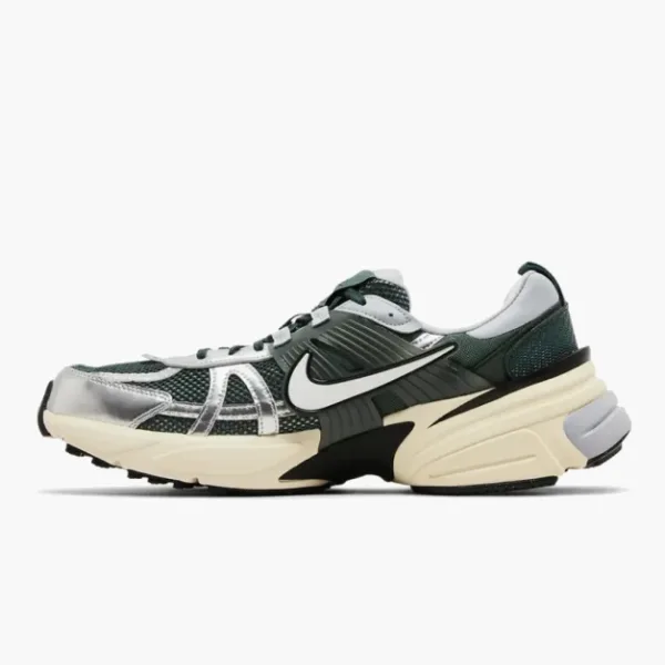 Nike V2K Run Vintage Green