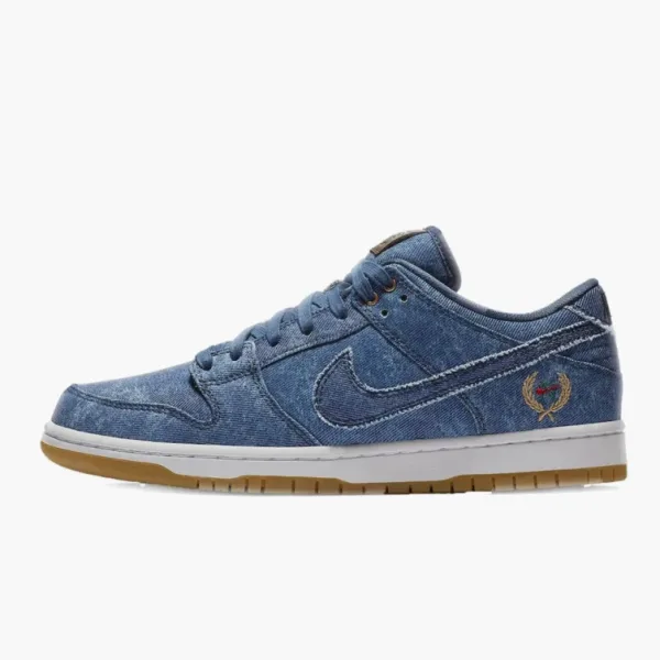 Nike SB Dunk Low Rivals Pack East