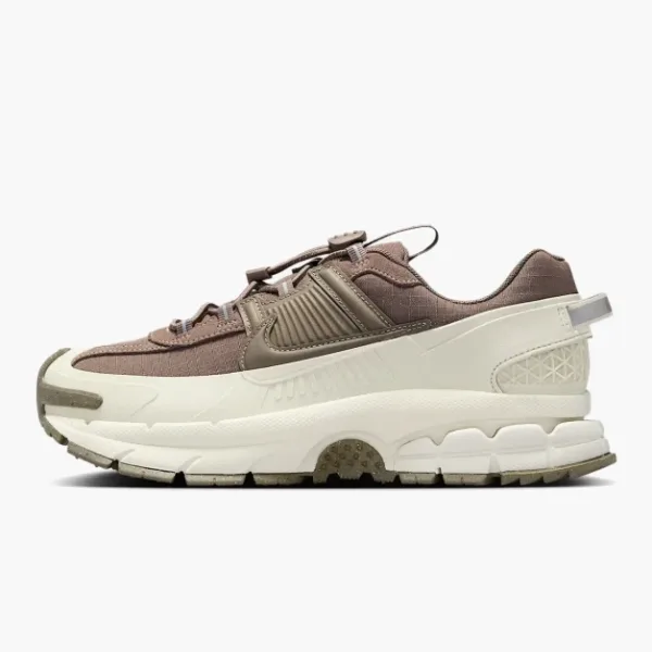 Nike Zoom Vomero Roam WMNS Light Bone Mink Brown