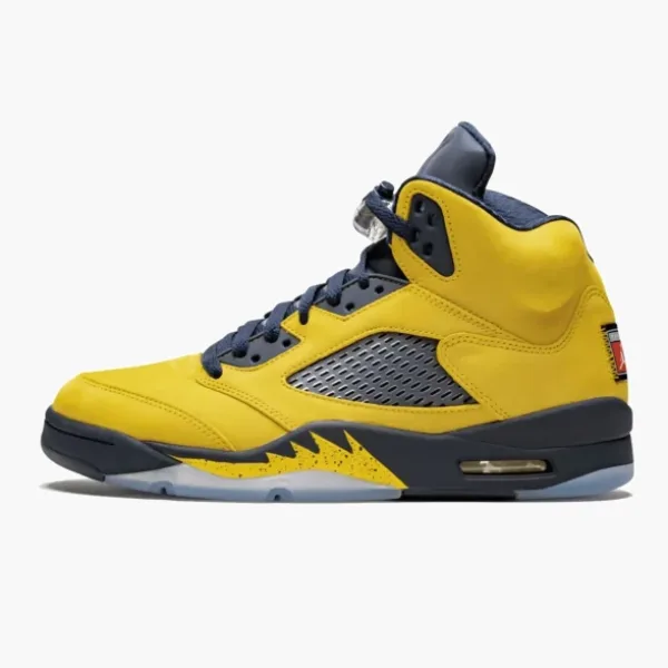 Air Jordan 5 Retro SE Michigan