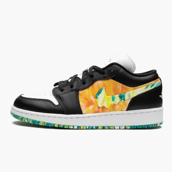 Air Jordan 1 Low SE GS Drip