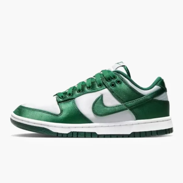 Nike Dunk Low WMNS Michigan State Satin