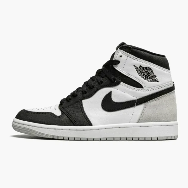 Air Jordan 1 Retro High OG Bleached Coral