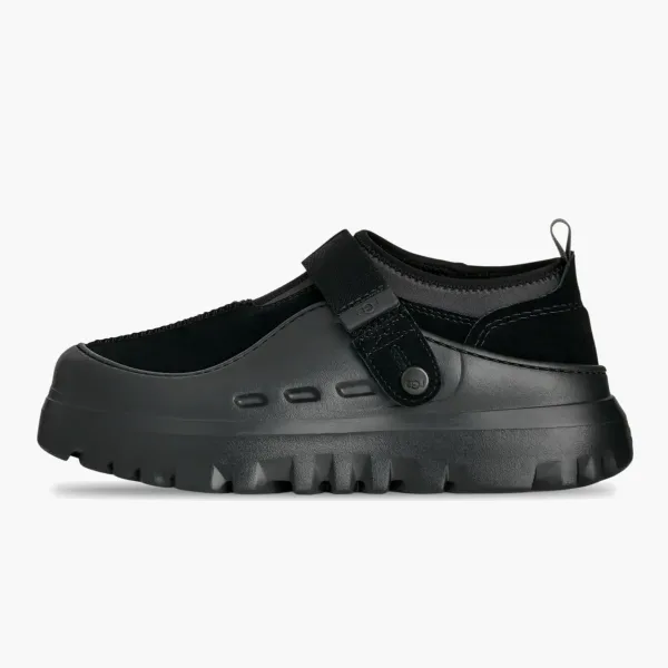 UGG PeakMod Low Cut Black