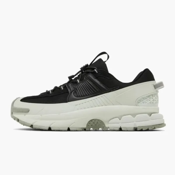 Nike Zoom Vomero Roam Black Light Silver