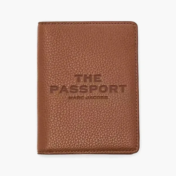 Marc Jacobs The Passport Case Argan Oil