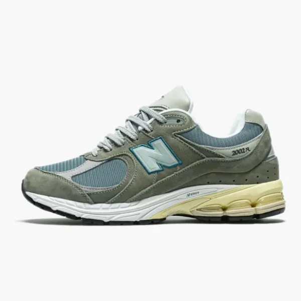 New Balance 2002r Steel Blue