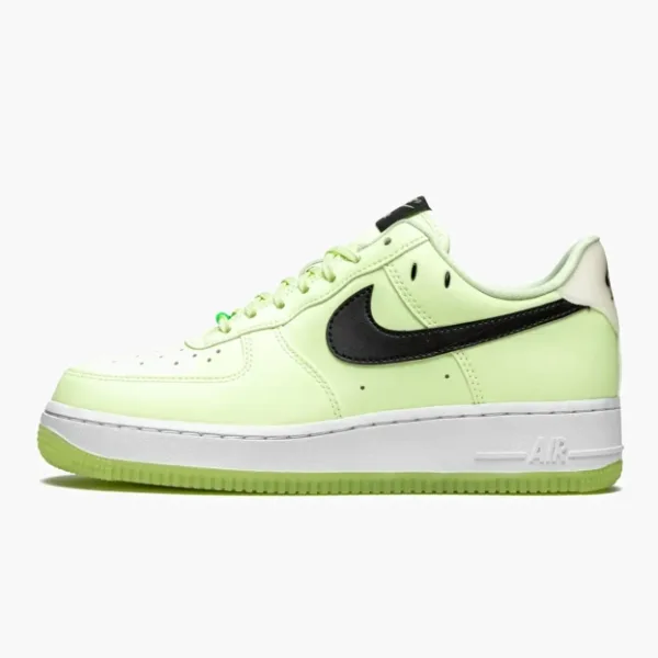 Air Force 1 LO '07 LX MNS WMNS Glow in the Dark - Have a Nike Day