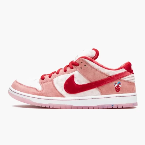 Nike SB Dunk Low Pro Strangelove
