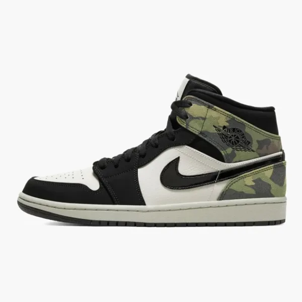 Air Jordan 1 Mid Camo
