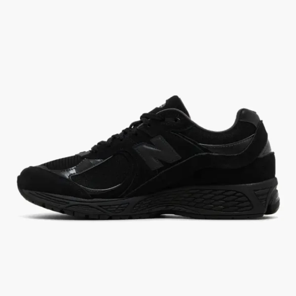 New Balance 2002R “Black Cat”