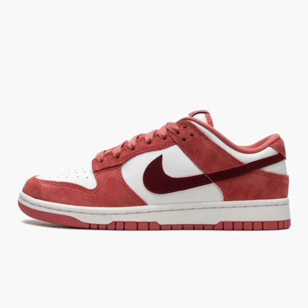 Nike Dunk Low WMNS Valentine's Day