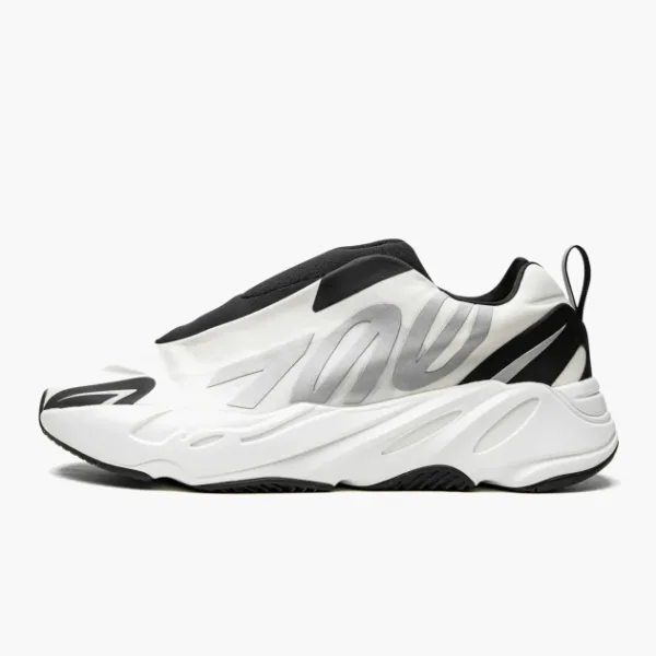 Yeezy Boost 700 Mnvn Laceless Analog