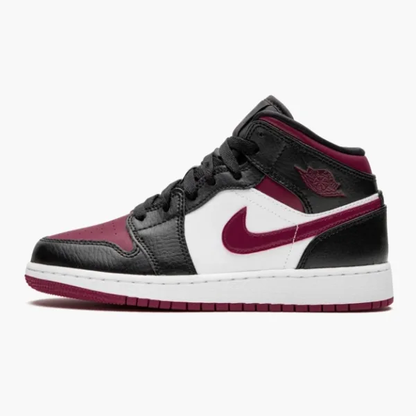 Air Jordan 1 Mid GS Bred Toe
