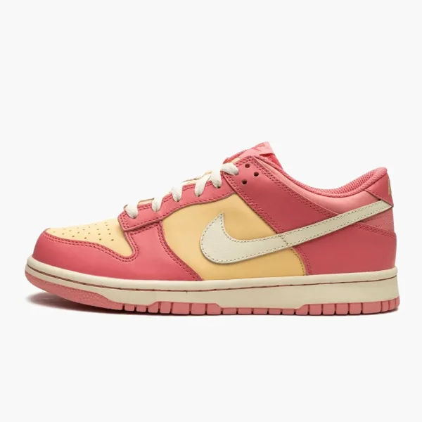 Nike Dunk Low GS Strawberry Peach Cream