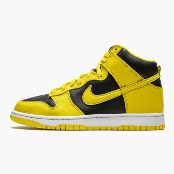 Nike Dunk High SP Varsity Maize