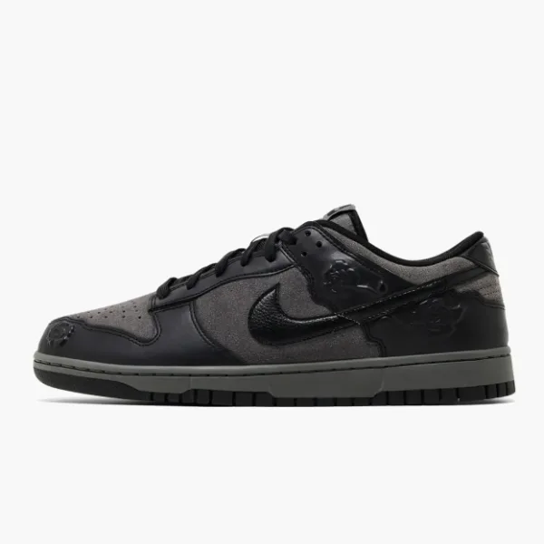 Nike Dunk Low WMNS Black Roses